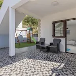 Awesome In Semesterbostad Podgora (Split-Dalmatia)