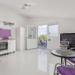 Awesome In Semesterbostad Podgora (Split-Dalmatia)