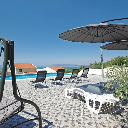 Amazing In With Jacuzzi * Podgora